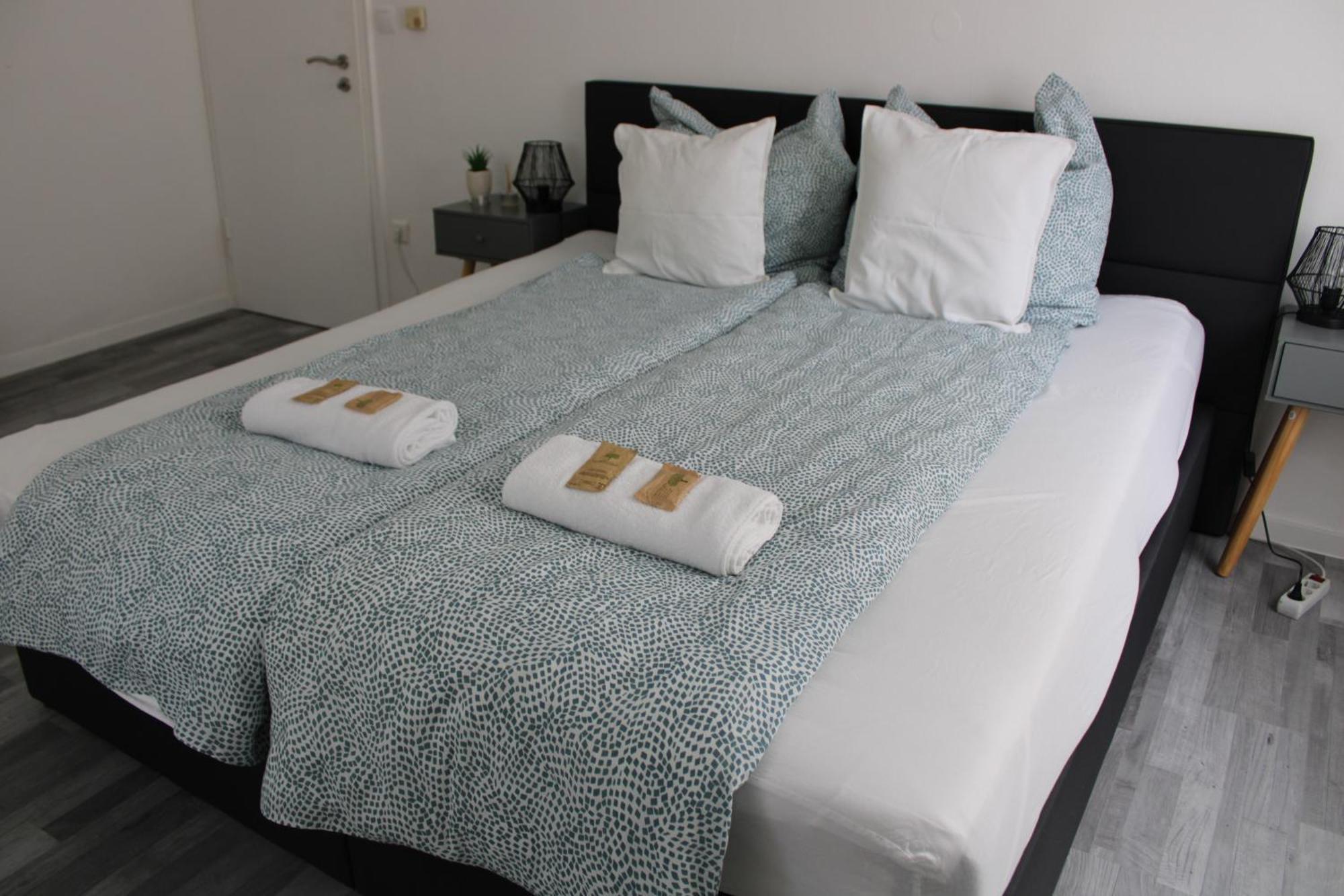 Ruhiges & Schickes 4 Zi-Apartment Heilbronn Esterno foto